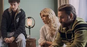 Im Bild (v. li. n. re.): Falko (Shadi Eck), Madison (Sylvie Meis) und Cyrus (Arman Kashani) haben mehr erreicht als erwartet. Im Bild (v. li. n. re.): Falko (Shadi Eck), Madison (Sylvie Meis) und Cyrus (Arman Kashani) haben mehr erreicht als erwartet.