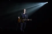 Avery Barkley (Jonathan Jackson)