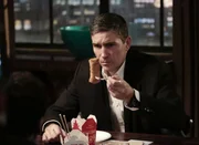 poi-ep419-106114_WB_0420bc_559deebf