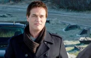 Paul Gross (Kevin Crocker).