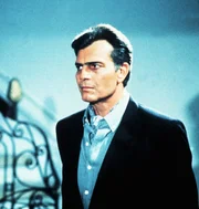 Renato (Tarcisio Meira)