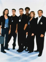 Jorja Fox, George Eads, William Petersen, Gary Dourdan, Marg Helgenberger, Paul Guilfoyle