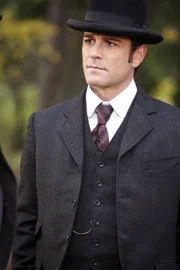 Yannick Bisson