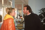 Immer wieder gibt es Zoff zwischen Paula (Gaby Köster) und Hannes (Jochen Nickel).