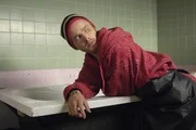 Der Durchbruch der Badewanne mit den leiblichen Überresten des Drogendealers Emilio hat ein grausames Schlamassel in Jesses (Aaron Paul) Haus hinterlassen.