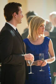 Will (David Tennant) und Kate Burton (Ashley Jensen)