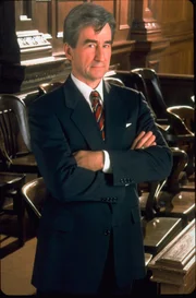 (11. Staffel) - Weiß, wie man Fälle vor Gericht gewinnt: Jack McCoy (Sam Waterston) ...