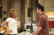 Vom schlechten Gewissen geplagt: Joey (Matt LeBlanc, r.) und Rachel (Jennifer Aniston, l.) ...