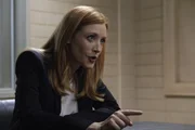 Grace (Jennifer Finnigan) erhält von dem inhaftierten Darius einen ganz besonderen Auftrag ...