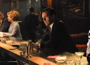 Allein in der Bar: Jon Hamm als Don Draper