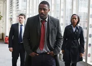 Das Team: Warren Brown als DS Justin Ripley, Idris Elba als Detektiv John Luther, Nikki Amuka-Bird als DS Erin Gray