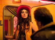 Die Berliner Prostituierte Maria, das nächste Opfer des Serienkillers: Natalia Rudziewicz als Maria, Carlos Leal als Jean Louis Poquelin