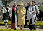 Die Queen (3.v.l.) in der australischen Hauptstadt Canberra