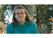 Sam: ür den schüchternen Sam ist Sex bislang kein Thema. Trotzdem hat er bereits Erfahrungen mit Mädchen gemacht.