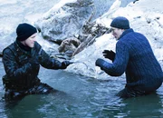 Den Folterknecht in die Enge getrieben: Bert Haelvoet als David, Lars Mikkelsen als Harald Bjørn