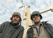 Die Re-Inventors statten alte Waffen mit neuer Technologie aus