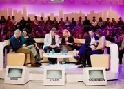 Die drei Rateteams: Simon Enzler, Pamela Baumann, Peach Weber, Flavia Bütler, Claudio Zuccolini, Karoline Hunziker