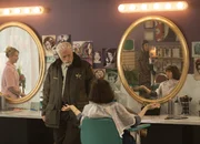 Weitverzweigte Verwicklungen: Kirsten Dunst als Peggy Blumquist, Ted Danson als Hank Larsson, Cristin Milioti als Betsy Solverson