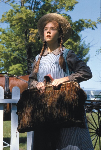 Anne (Megan Follows)