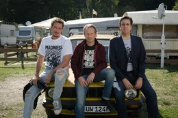 Hans L&ouml;w als Paul, Fabian Busch als Ole, Bastian Pastewka als Alexander