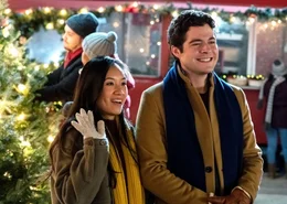 Madelyn McKay (Ellen Wong), Hugo Spencer (Ben Lewis)