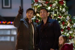 Jason (George Krissa) und Sam (Jonathan Bennett)