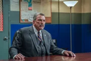 Commissioner Frank Reagan (Tom Selleck) trauert