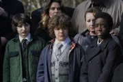 Cara Buono, Gaten Matarazzo, Caleb McLaughlin, Finn Wolfhard