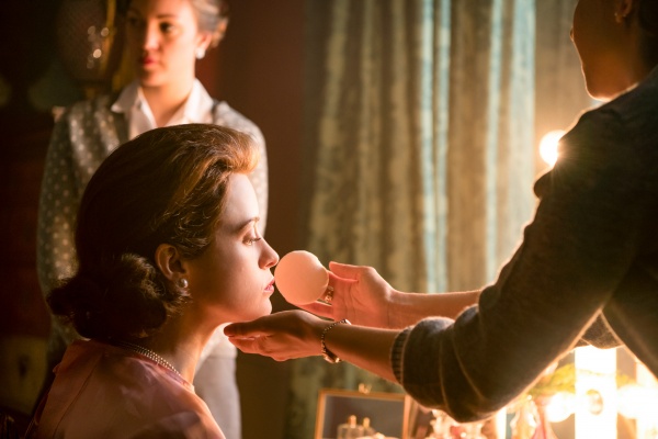 Gleich hält die Queen (Claire Foy) die Weihnachtsansprache
