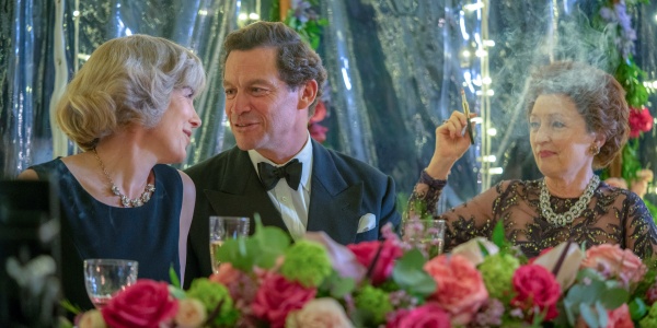 Camilla (Olivia Williams) feiert ihren Geburtstag mit Gästen