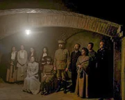 Gleich wird die Zarenfamilie von Nikolaus II. (M.) sterben