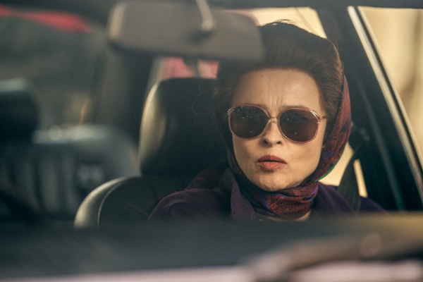 Ein Geheimnis belastet Margaret (Helena Bonham Carter)