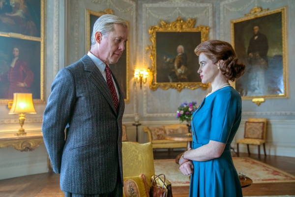 David (Alex Jenning) bittet seine Nichte Elizabeth um einen Job