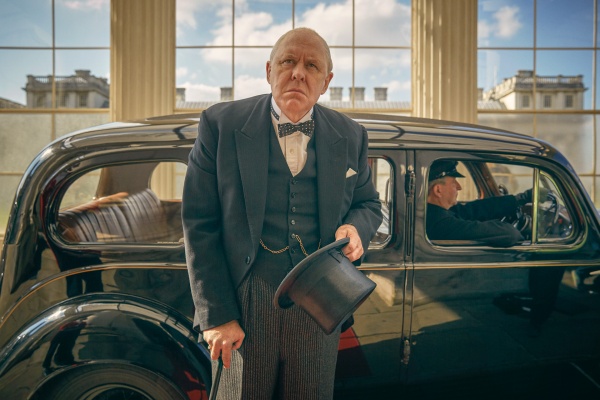 Winston Churchill (John Lithgow) hat gelogen