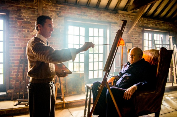 Graham Sutherland (Stephen Dillane) malt Winston Churchill