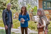 Jean-Luc Picard besucht Deanna und ihre Tochter Kresta (Lulu Wilson)