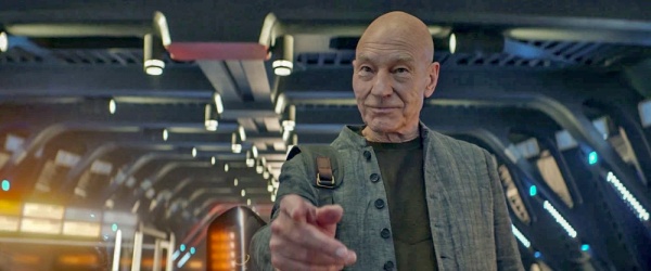 Jean-Luc Picard ist in seinem Element, wenn er befiehlt: "Energie!"