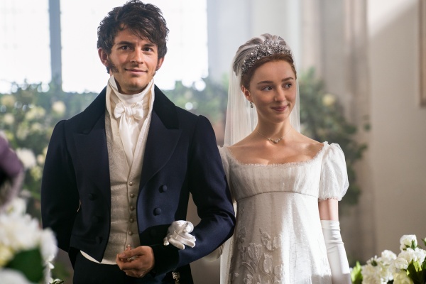 BRIDGERTON (L to R) JONATHAN BAILEY as ANTHONY BRIDGERTON and PHOEBE DYNEVOR as DAPHNE BRIDGERTON in episode 105 of BRIDGERTON Cr. LIAM DANIEL/NETFLIX © 2020