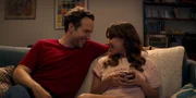 Rafe Spall und Esther Smith