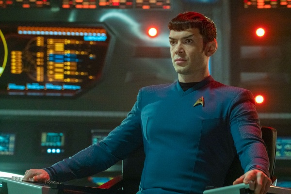 Spock (Ethan Peck) übernimmt das Kommando