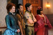 Gefahren für (v.l.) Hetty (Rebecca Wisocky), Sass (Román Zaragoza), Pete (Richie Moriarty), Alberta (Danielle Pinnock)