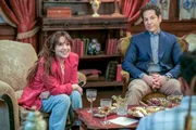 Abby (Gideon Adlon) hängt an ihrem Vater Adam Pinkus (Richie Keen)