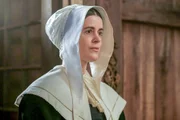 Patience (Mary Holland) mischt sich ständig ein