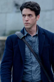 Sorgen plagen Robert Langdon (Ashley Zukerman)
