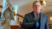 Peter Solomon (Eddie Izzard) sorgt sich über "Leviathan"
