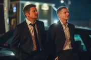 Mike (l.) sorgt sich um seinen Bruder Kyle (Taylor Handley)