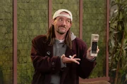 Sonny (Kevin Smith) protzt mit moderner Technik
