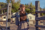 Cara Dutton (Helen Mirren) grübelt über die Zukunft