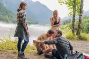 Cara und Garth (Eric Balfour) stören Liv (l.) und Will (r.)