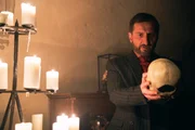 Erdmann (Tim Seyfi) kennt Hamlet vermutlich von früher